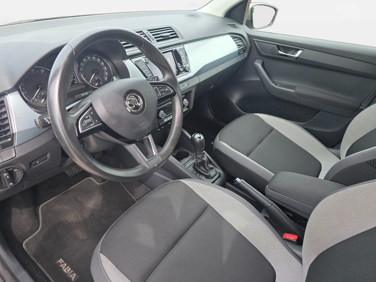 Billede af Skoda Fabia 1,0 TSi 110 Ambition Combi DSG