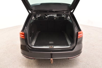 VW Passat TDi 190 R-line Variant DSG 4Motion