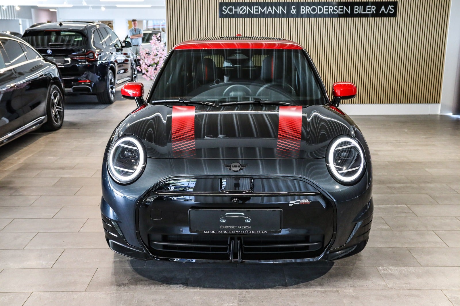 Billede af MINI Cooper SE  JCW Trim XL