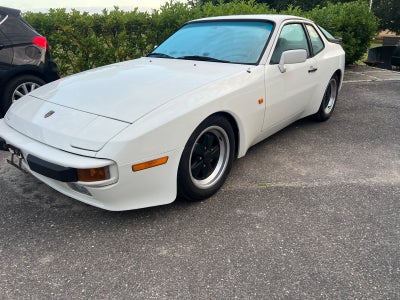 Porsche 944 2,5  3d