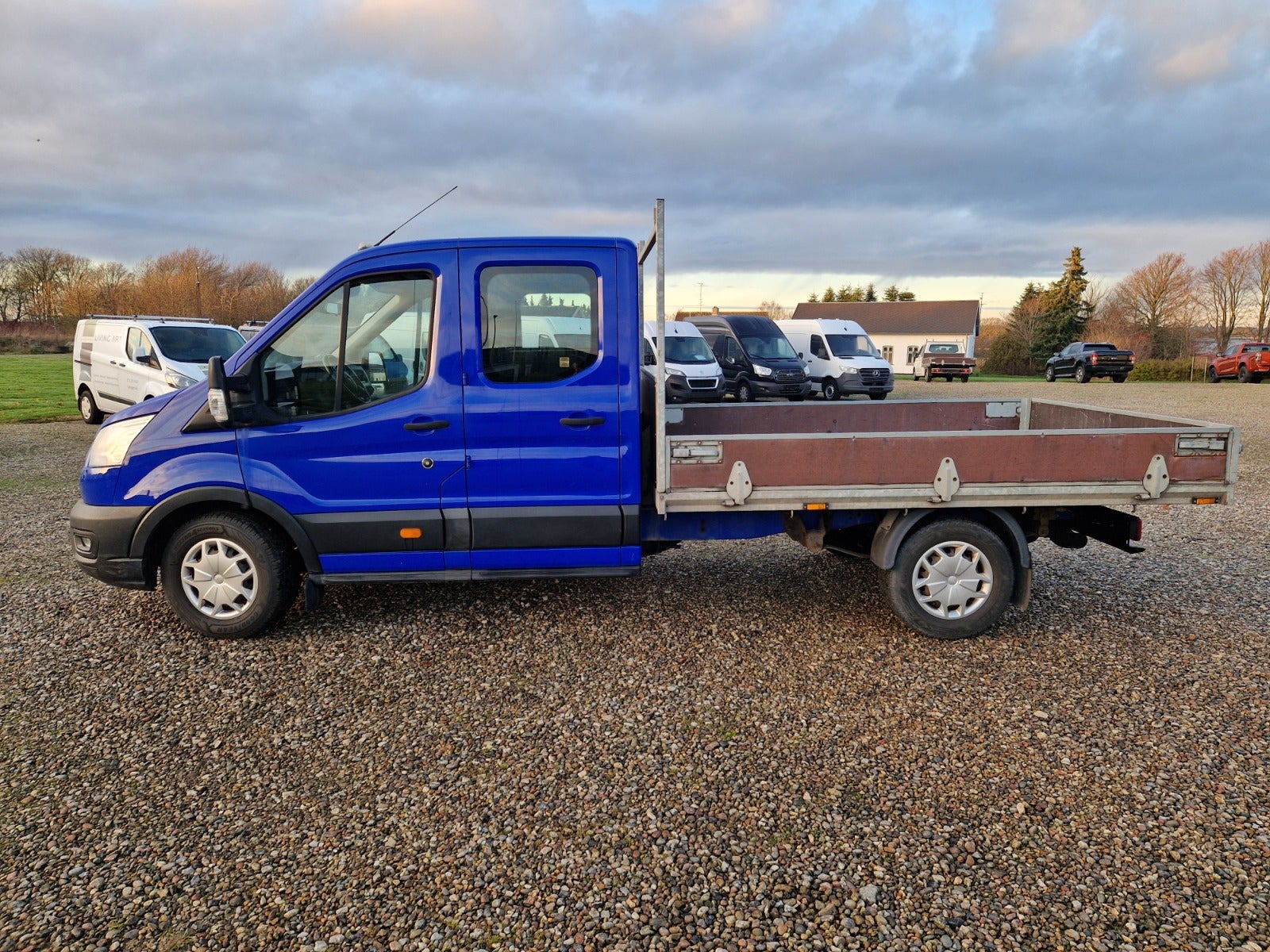 Billede af Ford Transit 350 L3 Chassis 2,0 TDCi 130 Db.Kab Ambiente FWD