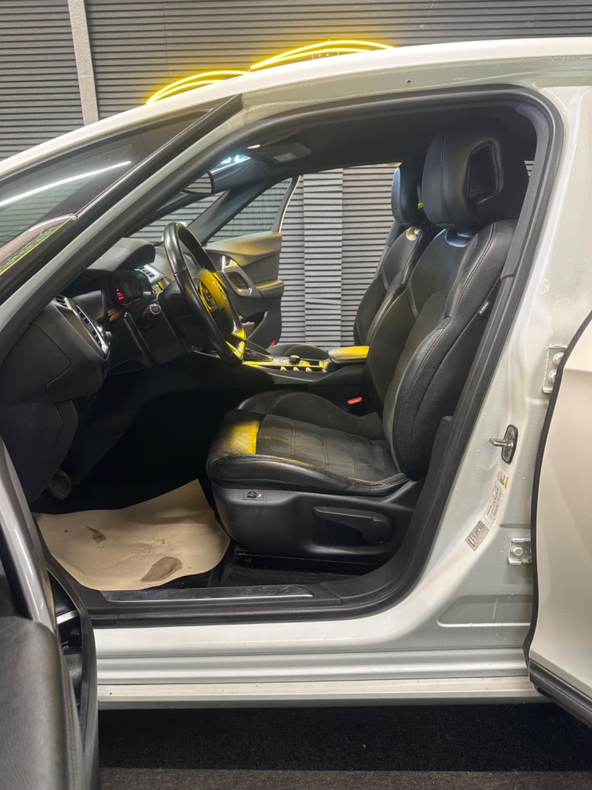 Billede af Citroën DS5 2,0 BlueHDi 180 Design EAT6