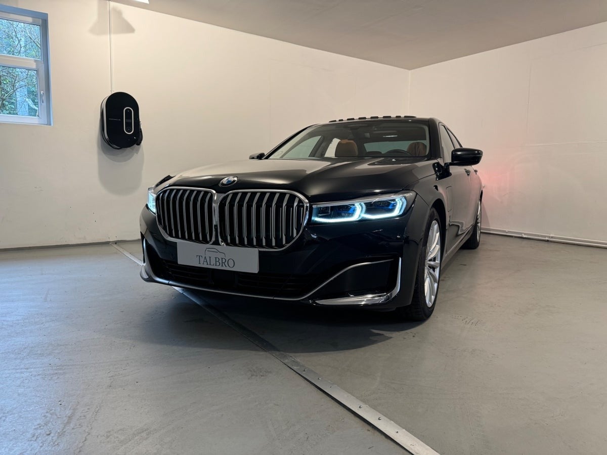 BMW – 745e
