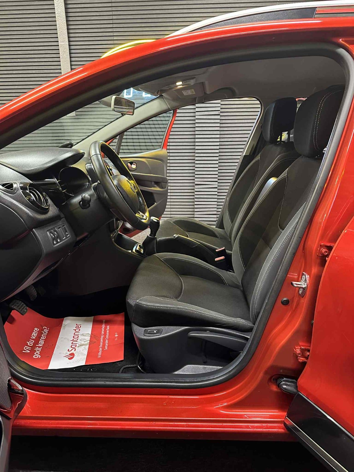 Billede af Renault Clio IV 0,9 TCe 90 Limited Sport Tourer