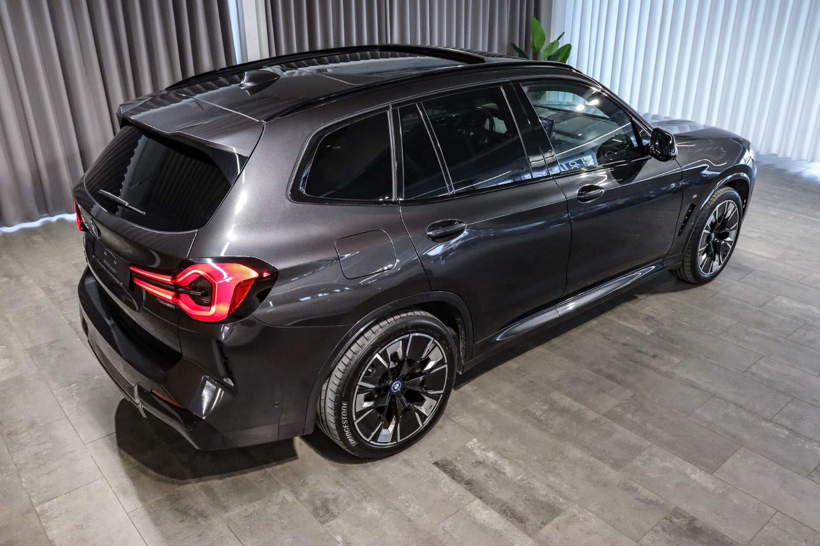 Billede af BMW iX3 Charged Plus M-Sport