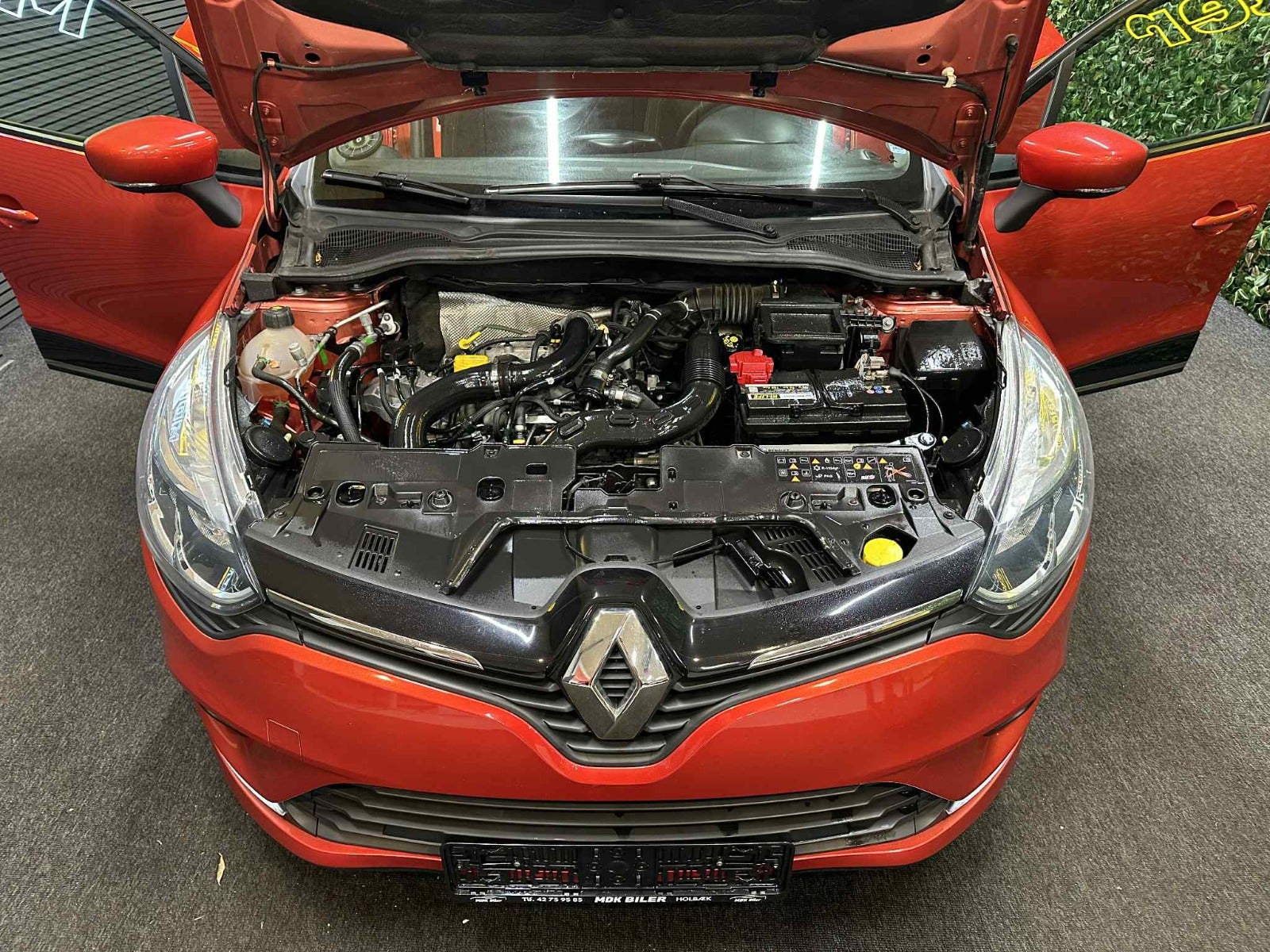 Billede af Renault Clio IV 0,9 TCe 90 Limited Sport Tourer