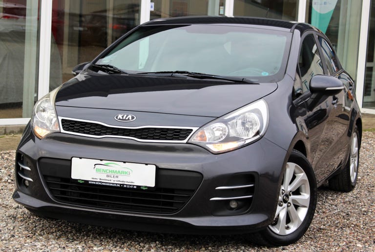 Kia Rio CVVT Limited