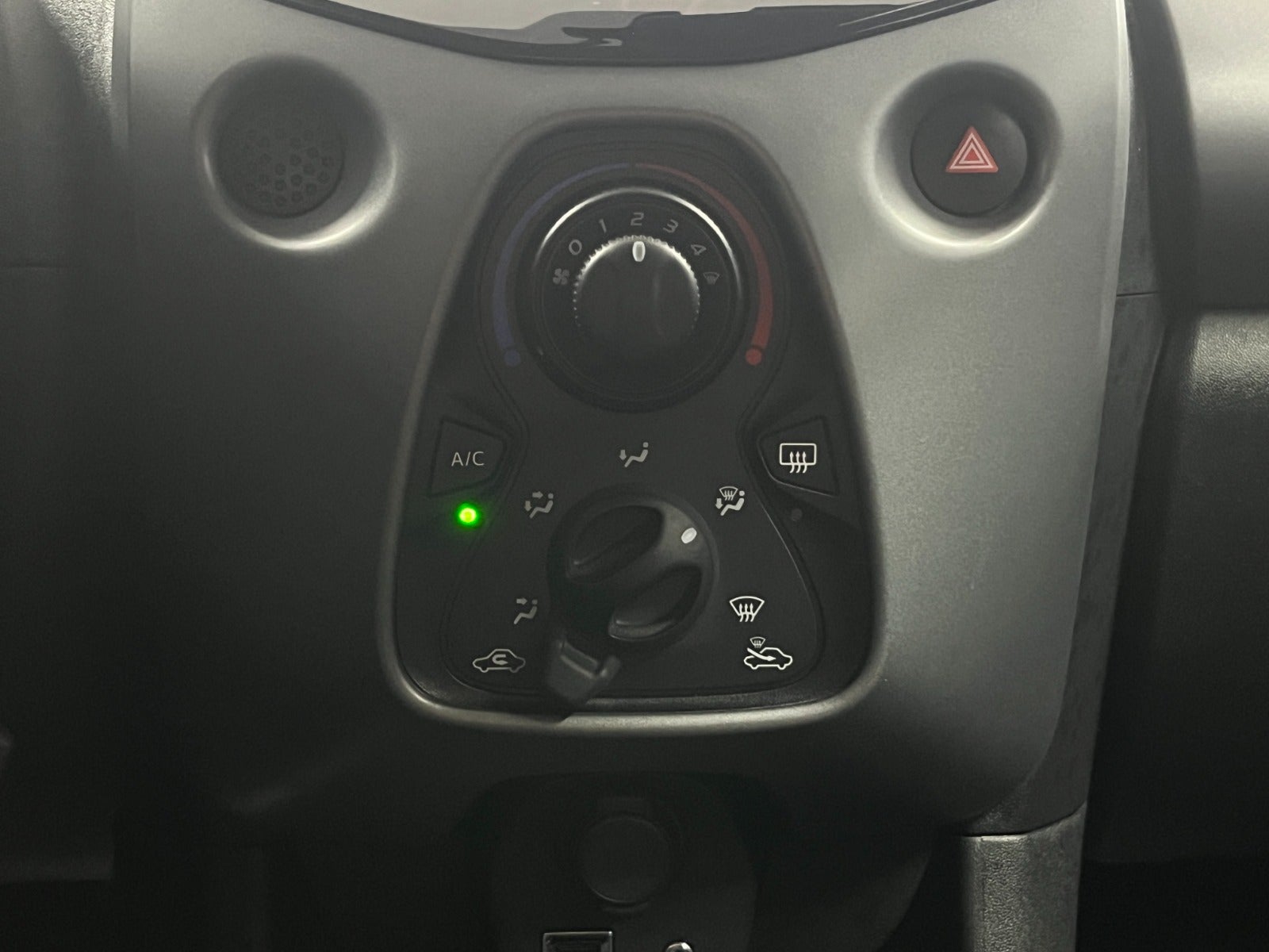 Billede af Toyota Aygo 1,0 VVT-i x-clusiv