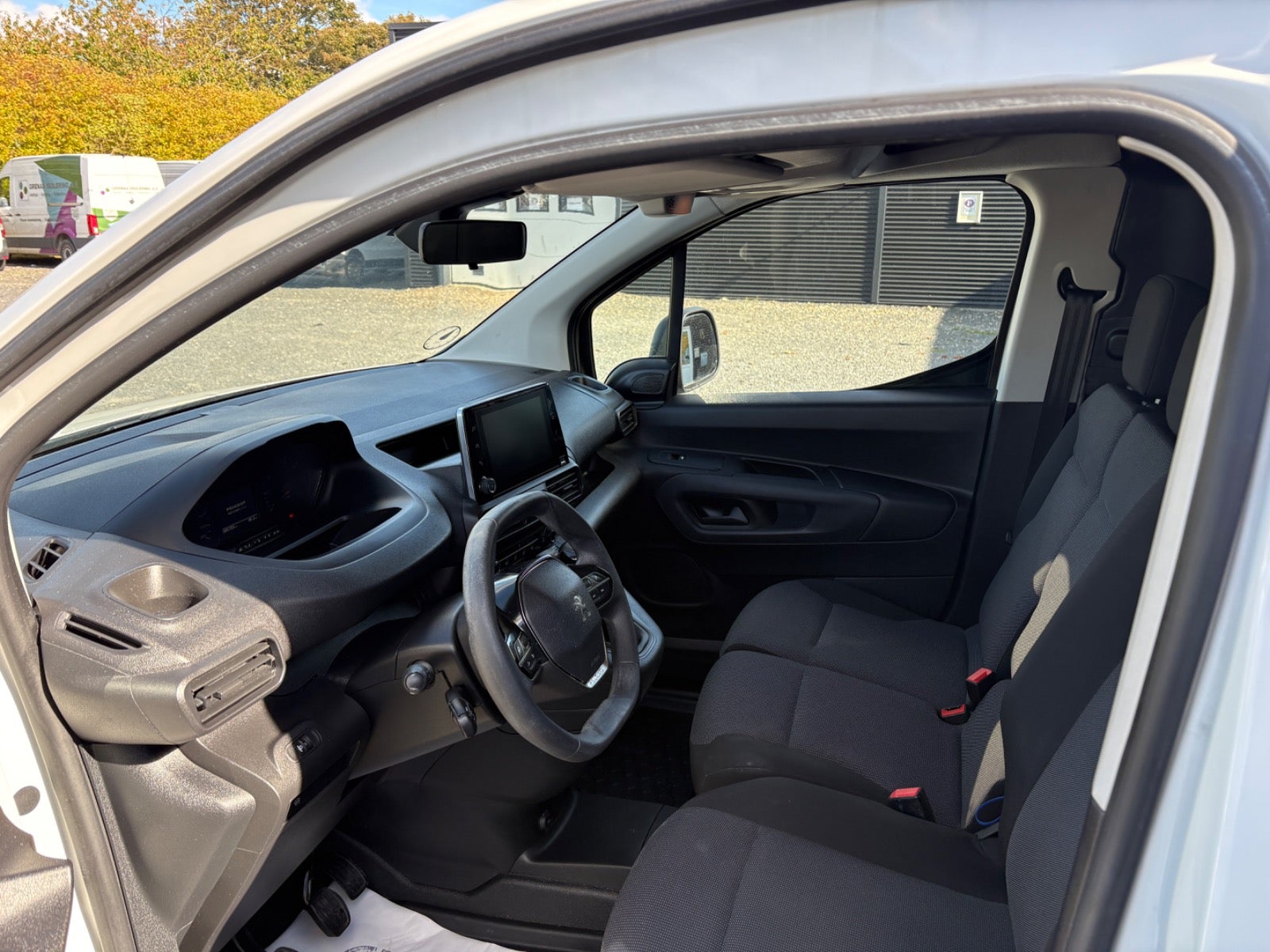 Peugeot Partner BlueHDi 100 L1V1 Plus Pro Van