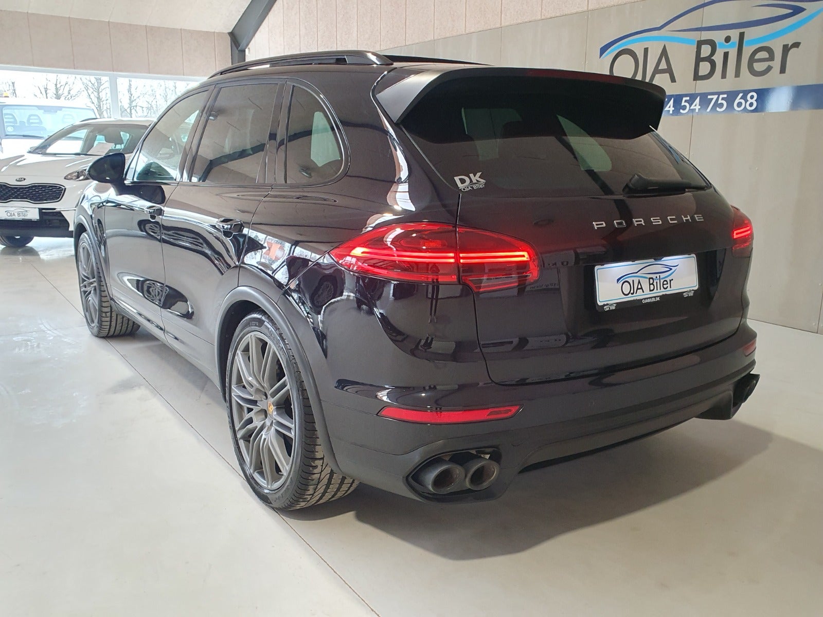 Porsche Cayenne 2016