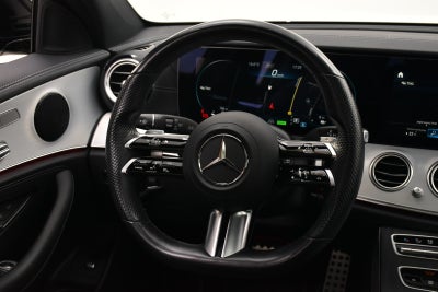 Mercedes E300 de AMG Line Night Edition stc. aut.