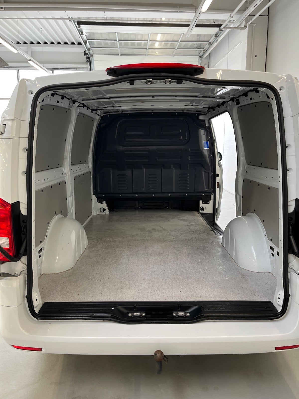 Billede af Mercedes Vito 114 2,0 CDi Kassevogn aut. L RWD