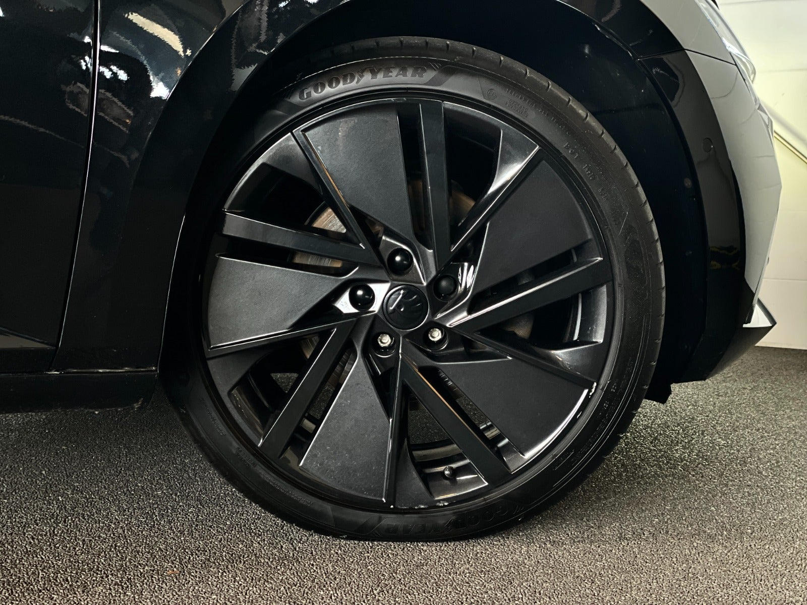 Skoda Superb TSi iV Business Executive Combi DSG