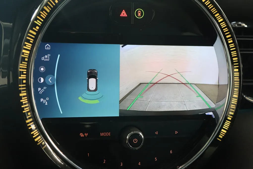 MINI Cooper SE Camden Edition