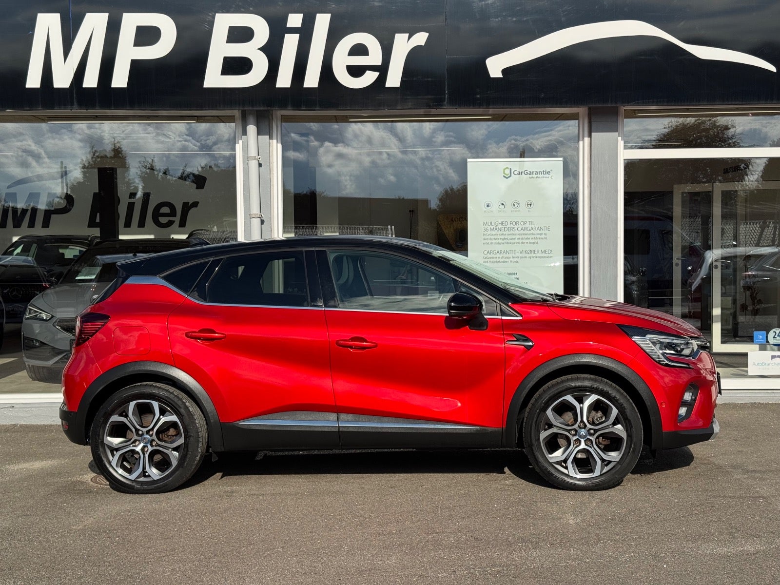 Billede af Renault Captur 1,6 E-Tech Intens