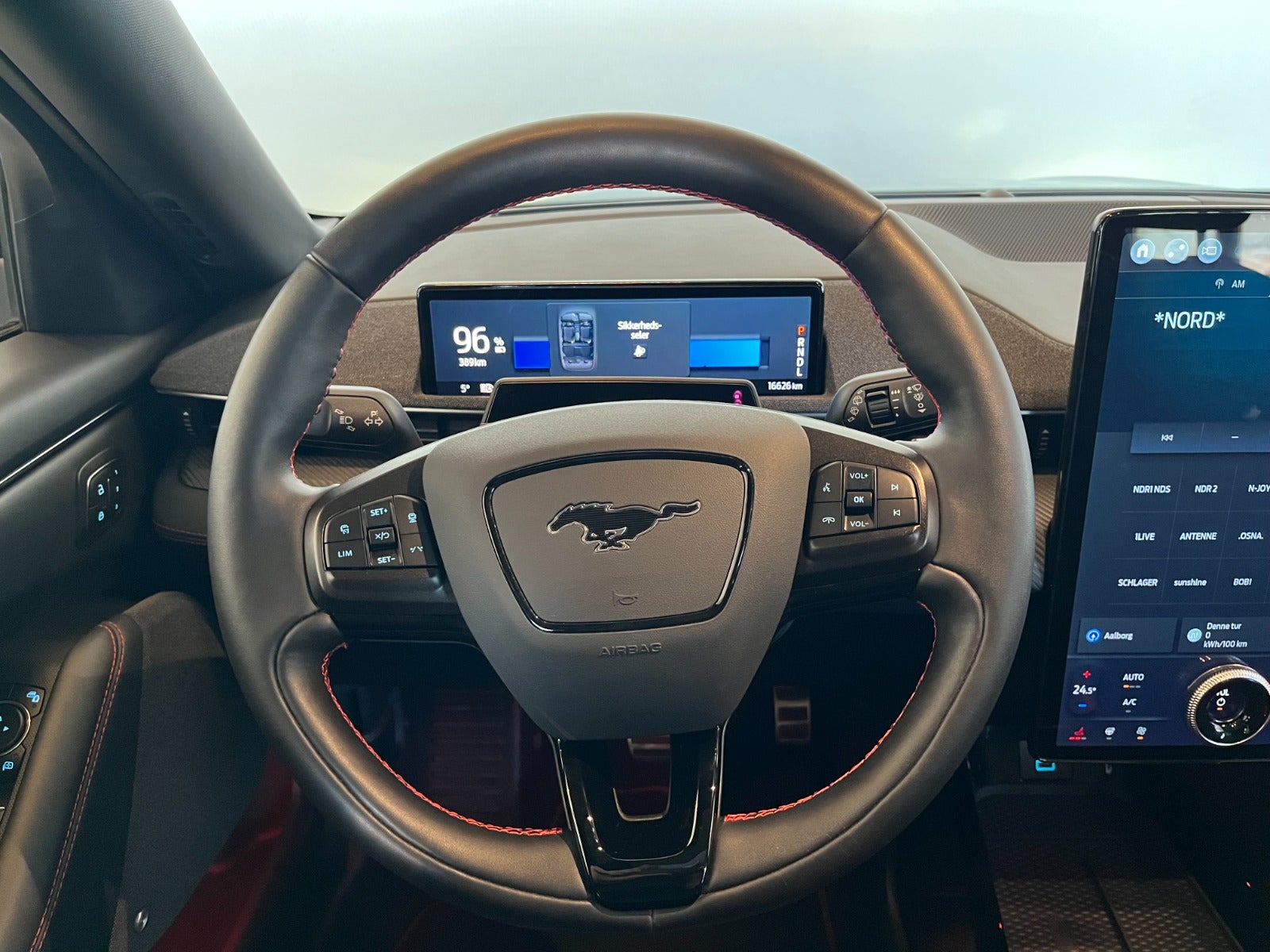 Ford Mustang Mach-E Extended Range AWD