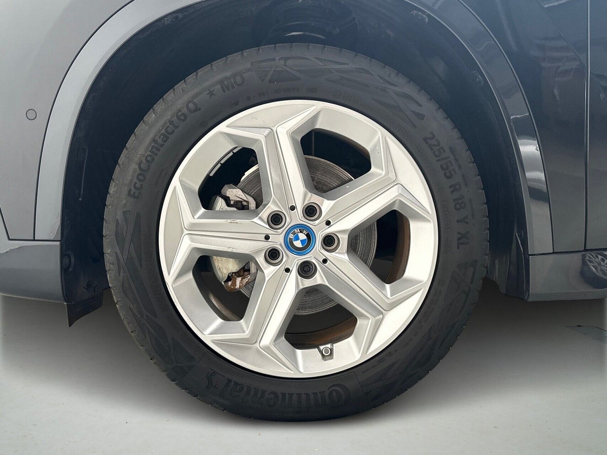 BMW iX1 eDrive20 X-Line billede 8