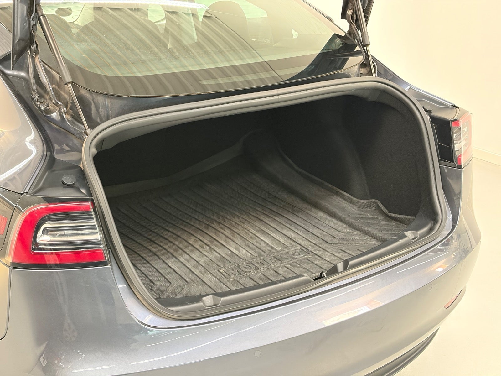 Billede af Tesla Model 3  Standard Range+ RWD