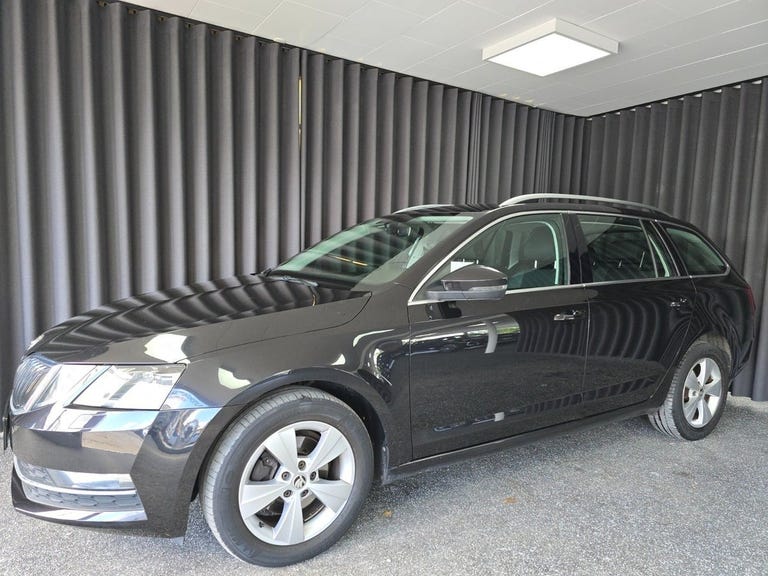 Skoda Octavia TDi 150 Style Combi DSG