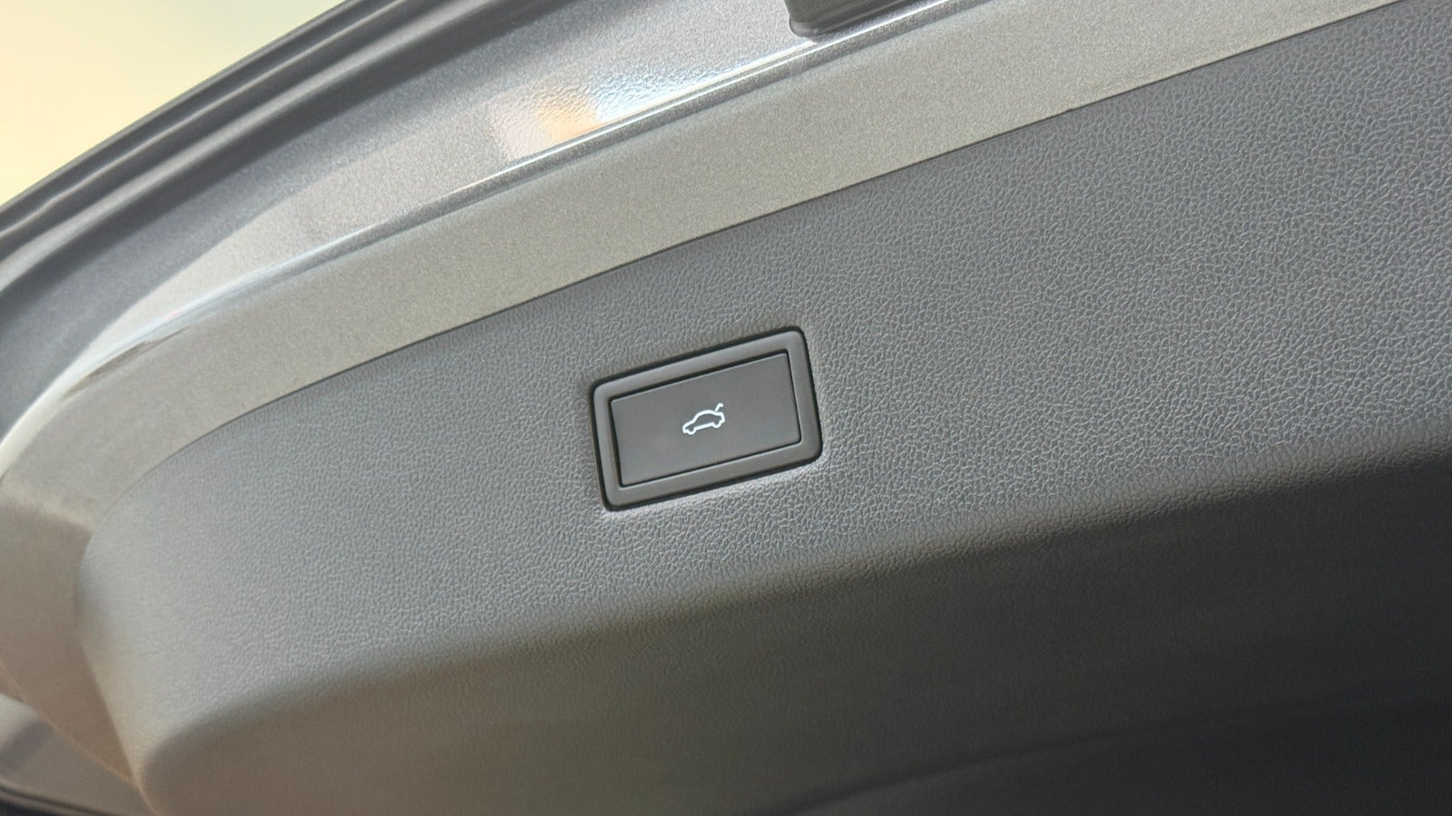 Billede af Ford Explorer 79 Select Extended Range