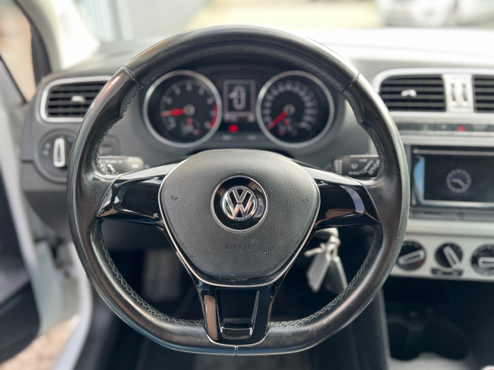 VW Polo 2015