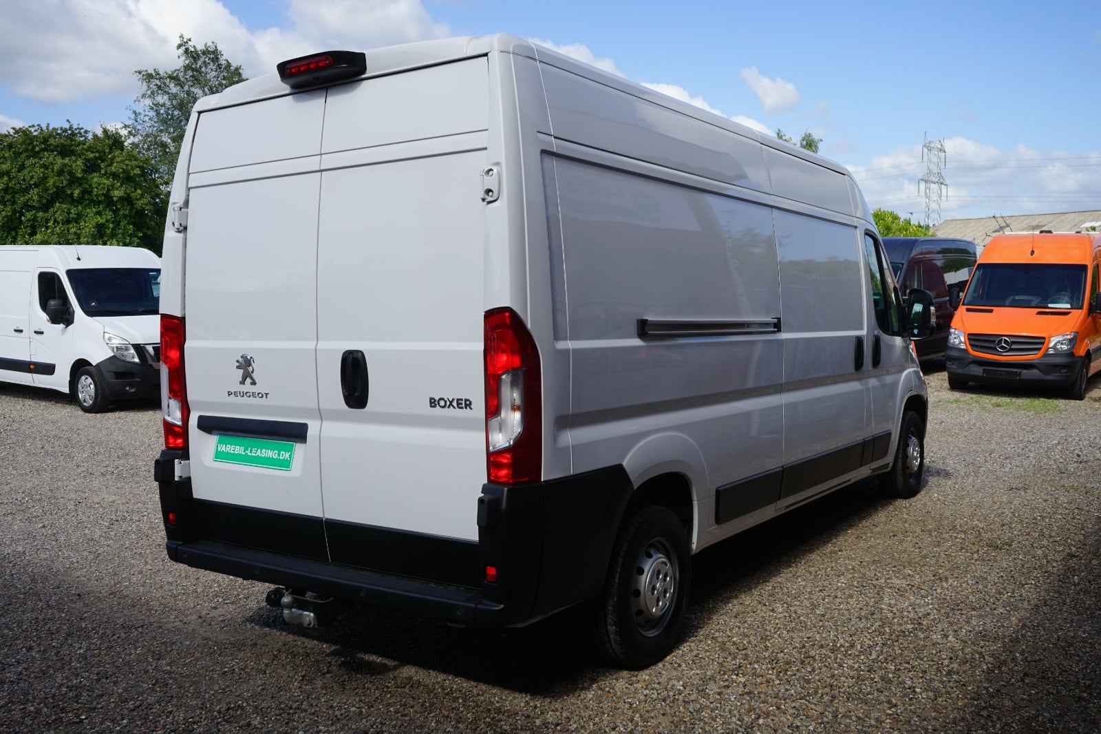 Billede af Peugeot Boxer 335 2,2 BlueHDi 140 L3H2 Premium