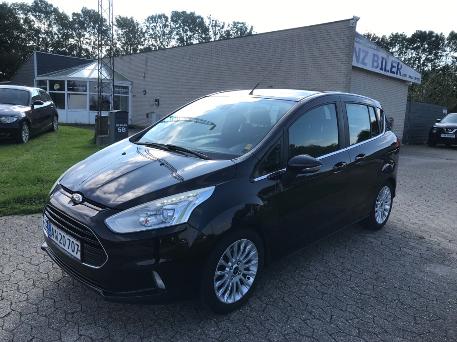 Ford B-MAX SCTi 100 Titanium
