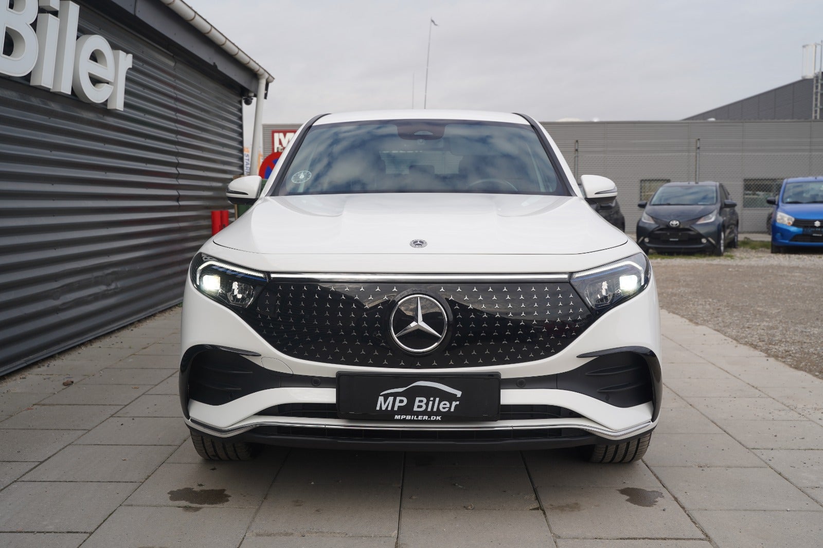 Billede af Mercedes EQB250+  AMG Line