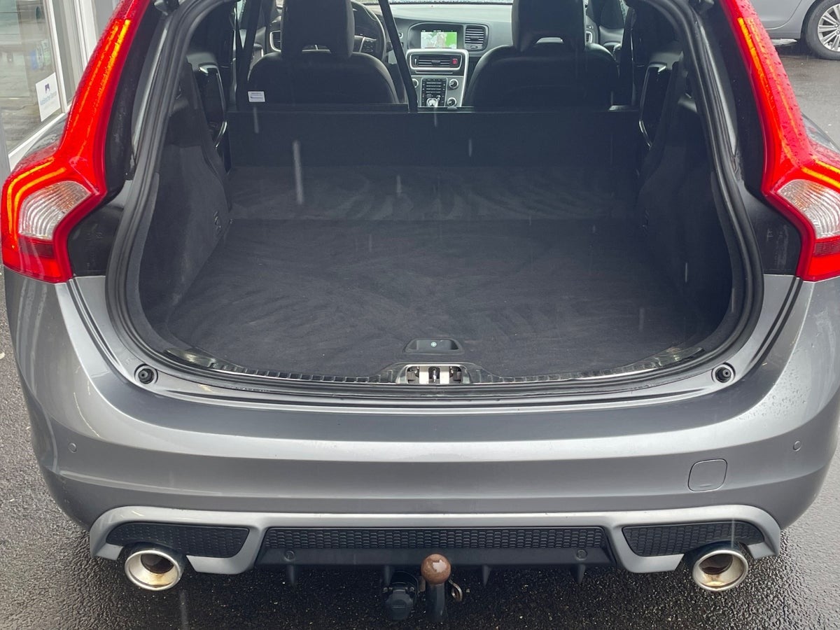 Billede af Volvo V60 2,0 D3 150 Momentum aut. Van
