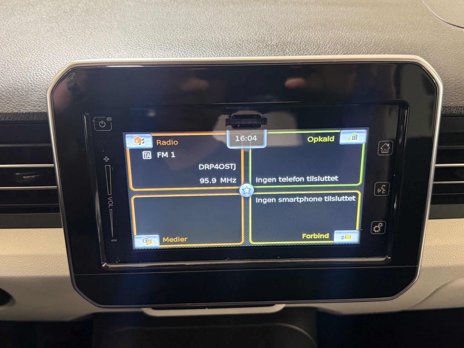 Suzuki Ignis Dualjet Active AGS