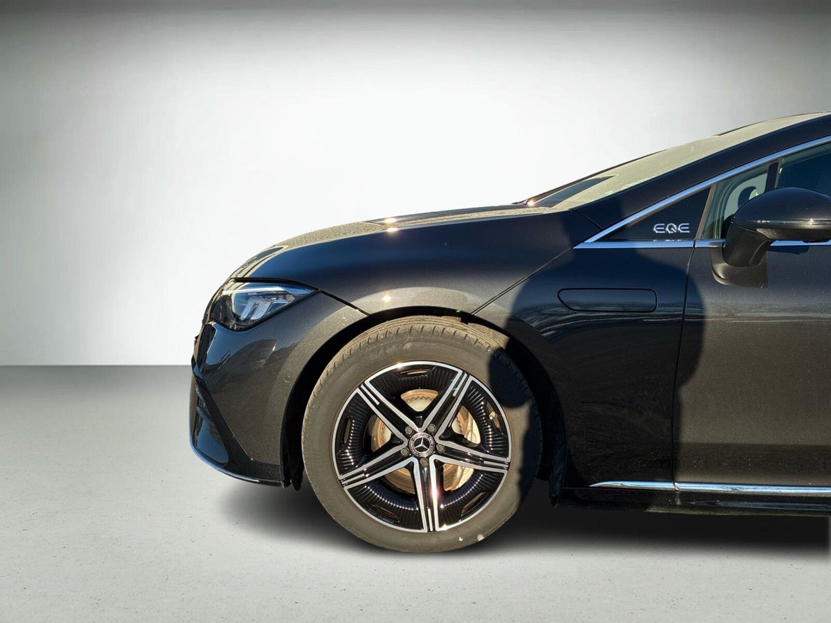 Mercedes EQE350+ AMG Line billede 10