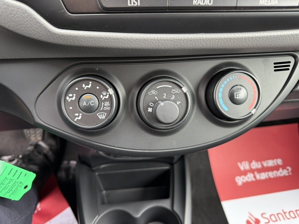 Billede af Toyota Yaris 1,0 VVT-i T2