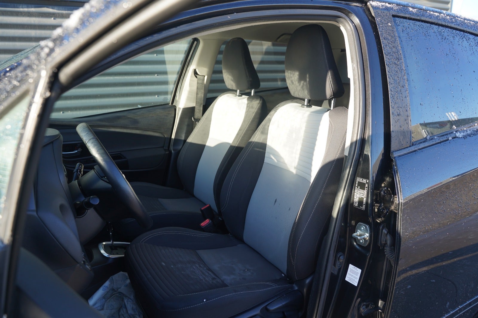 Billede af Toyota Yaris 1,5 Hybrid H3 Limited e-CVT