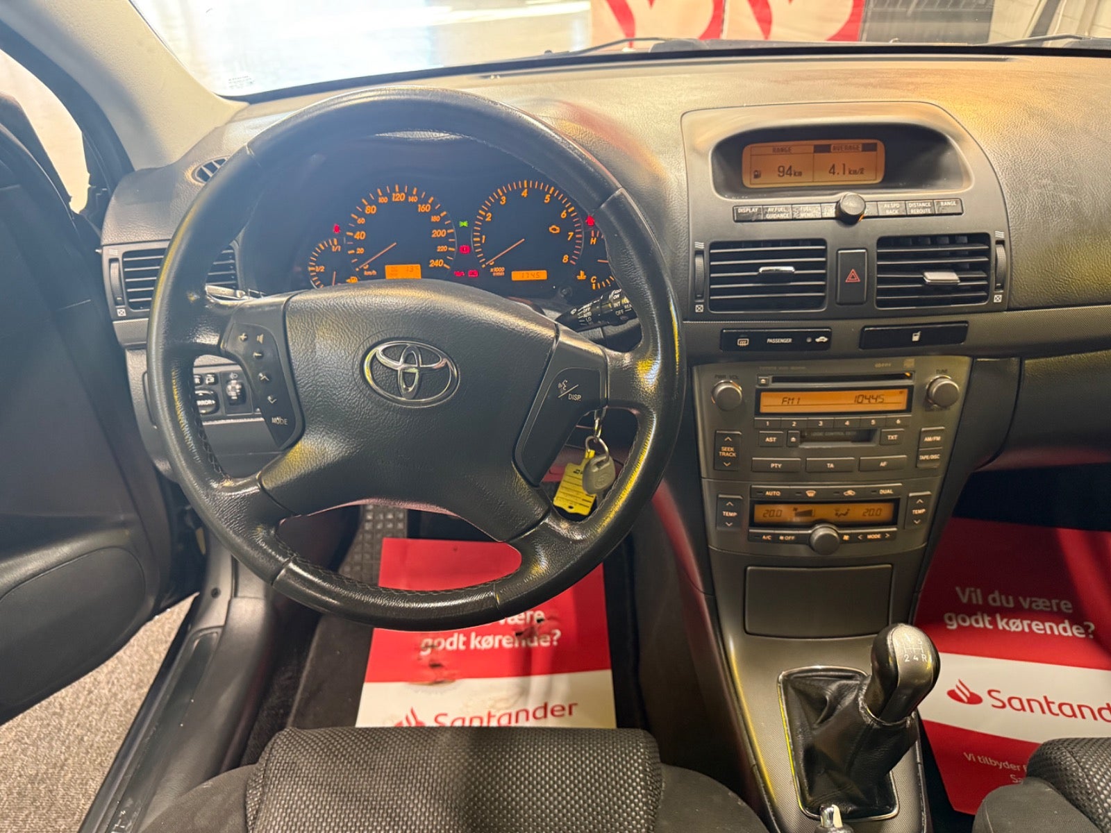 Billede af Toyota Avensis 1,8 VVT-i Sol stc.