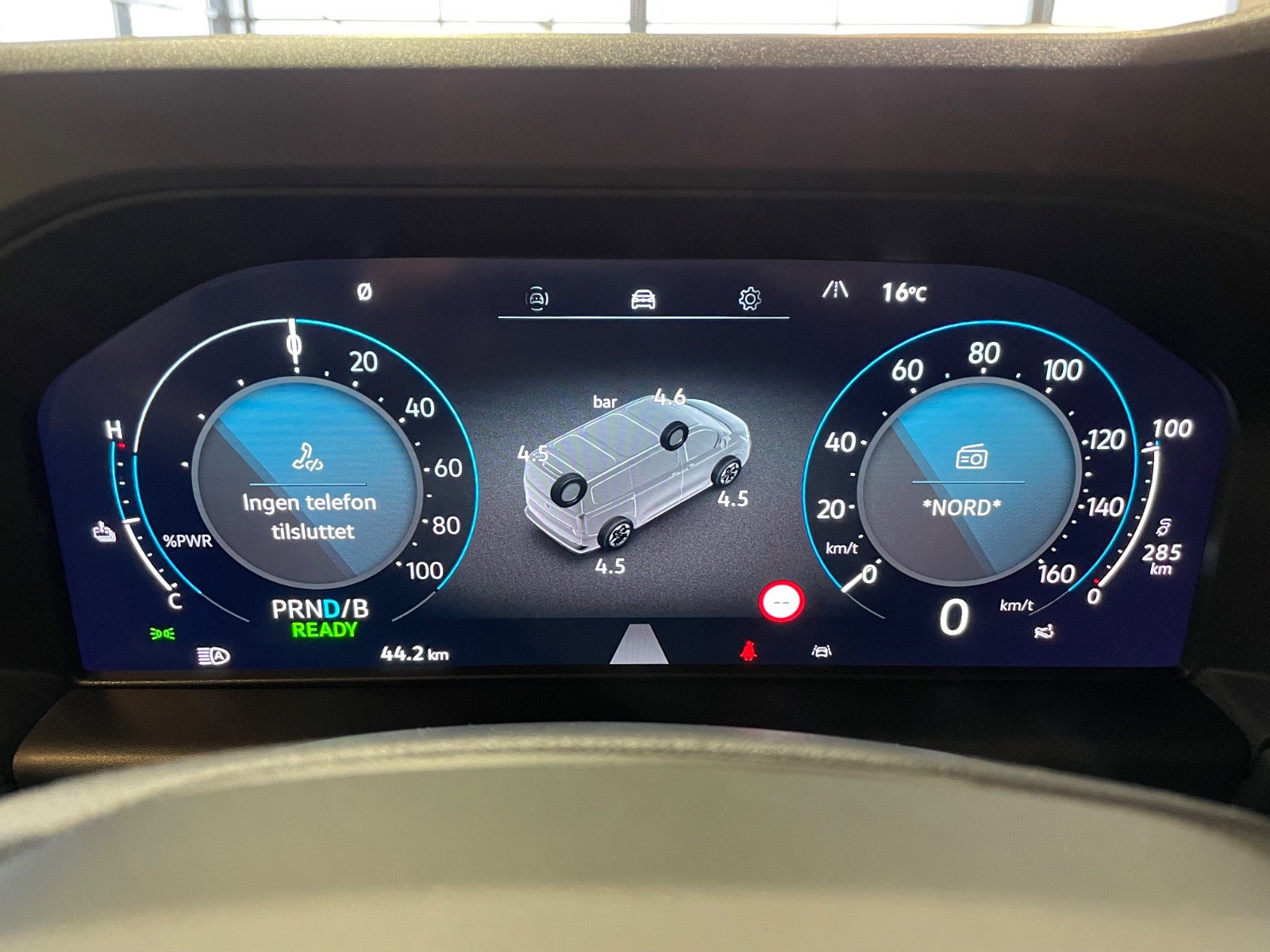 VW e-Transporter Comfort Kassevogn LWB