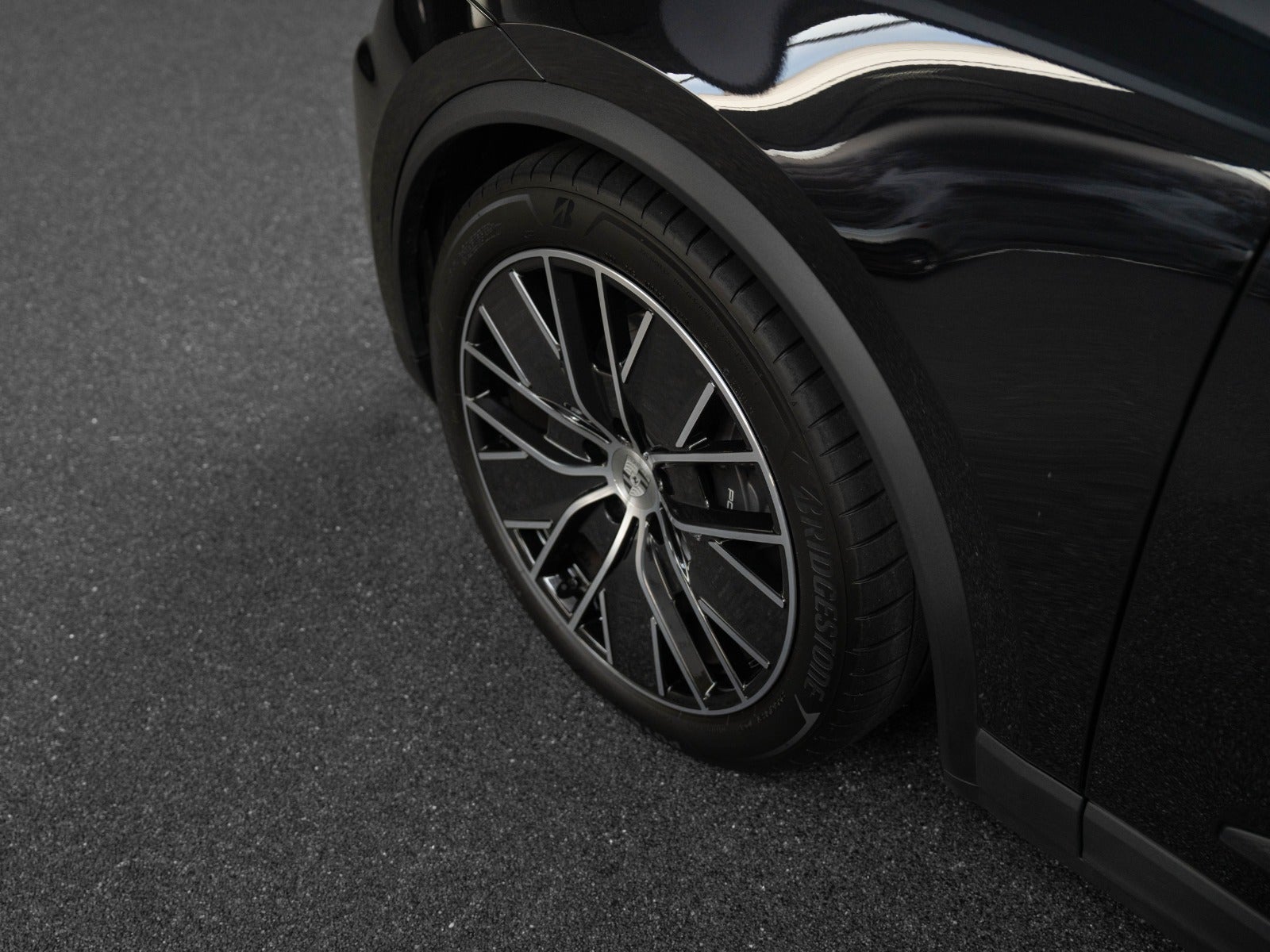 Gallery image 6 of 18