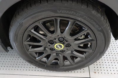 MINI Cooper SE Camden Edition