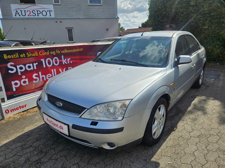 Ford Mondeo V6 170 Ghia