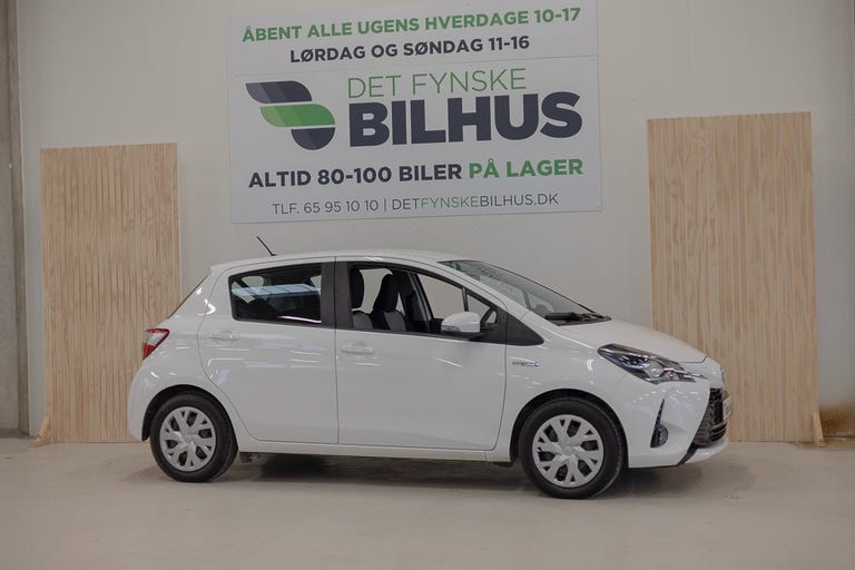 Toyota Yaris Hybrid H2 e-CVT