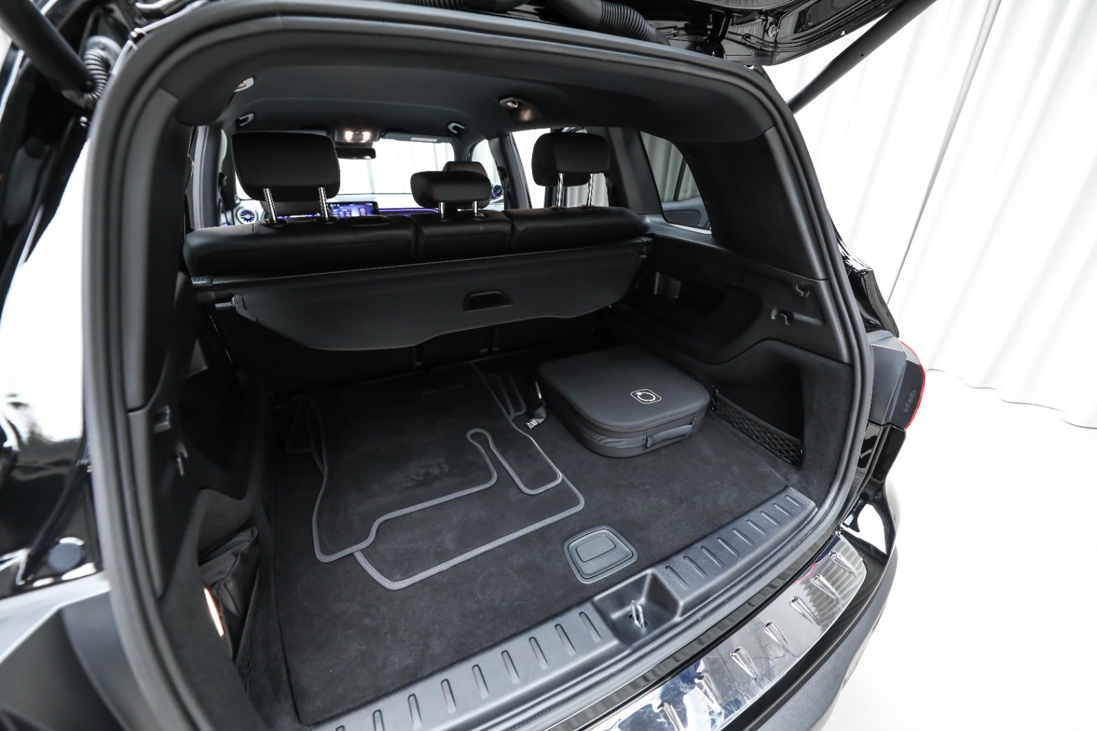 Mercedes-Benz EQB 250+