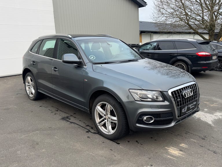 Audi Q5 TDi 240 S-line quattro S-tr.