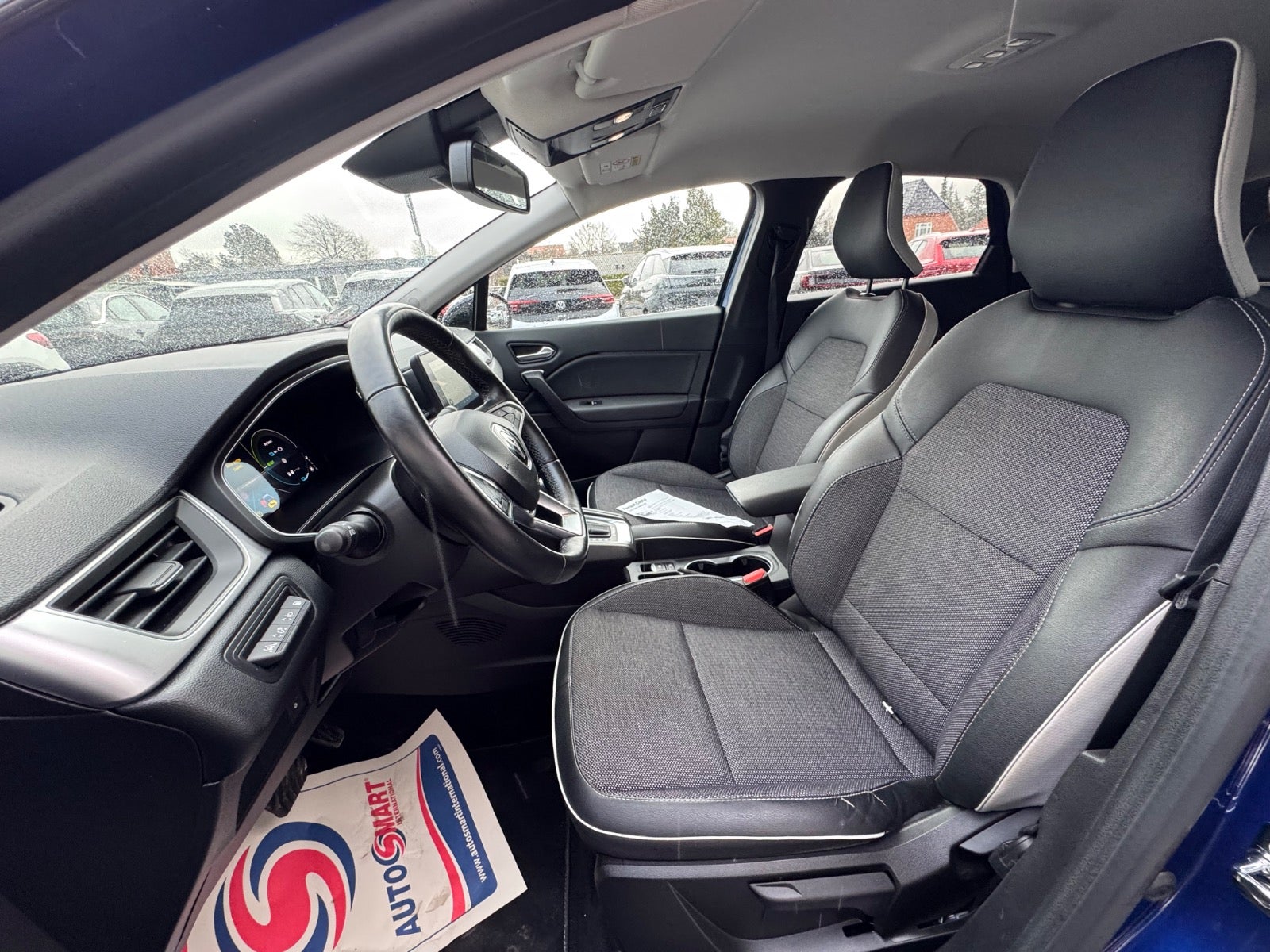 Billede af Renault Captur 1,6 E-Tech Intens