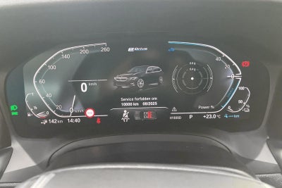 BMW 330e Touring Sport Line aut.