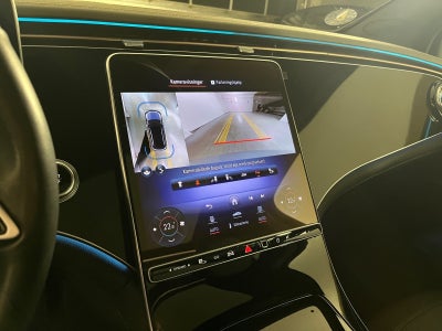 Mercedes EQE300 SUV Electric Art Van