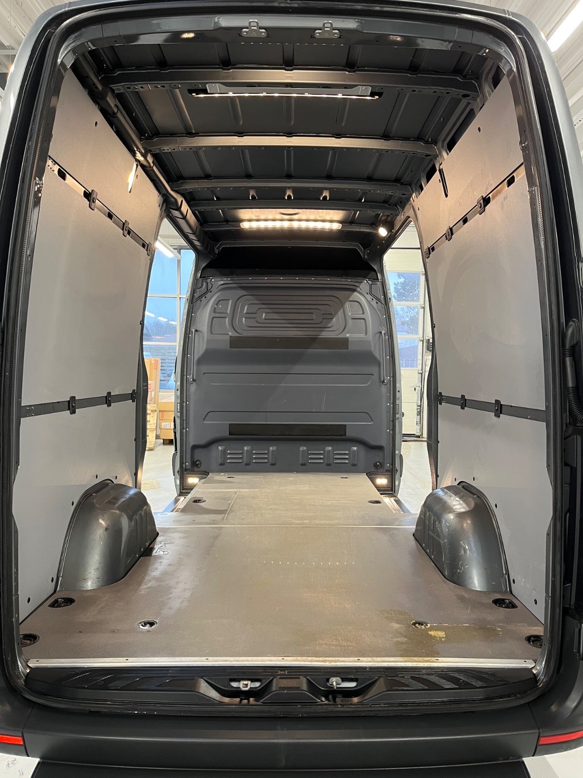 Billede af Mercedes Sprinter 319 3,0 CDi A2 Kassevogn aut. RWD