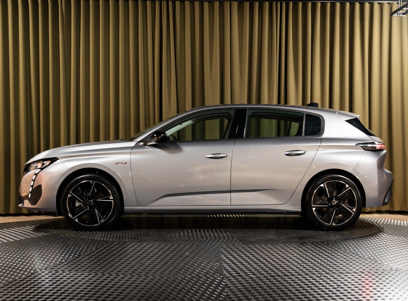 Billede af Peugeot e-308 54 Style