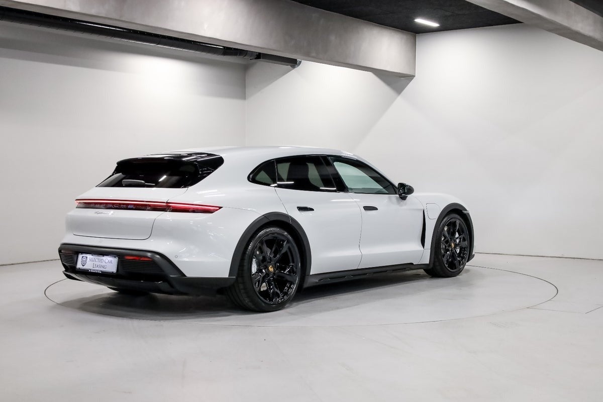 Porsche Taycan 4S Performance+ Cross Turismo