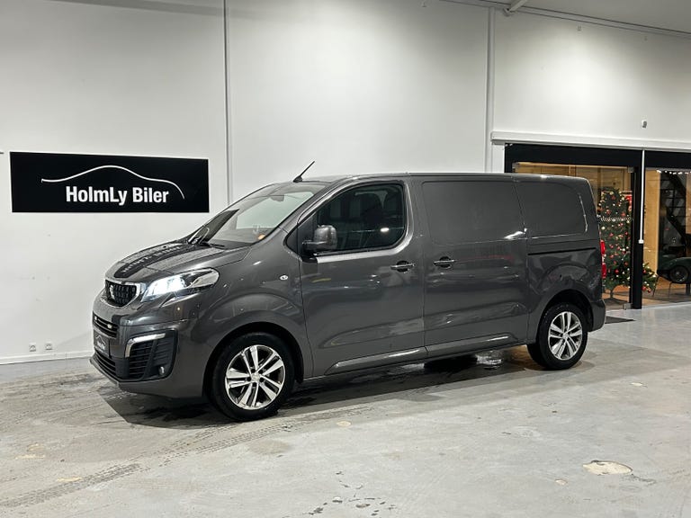 Peugeot Expert BlueHDi 122 L2 Ultimate EAT8 Van