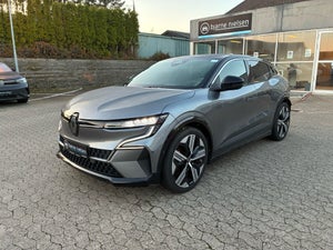 Renault Megane E-Tech Iconic