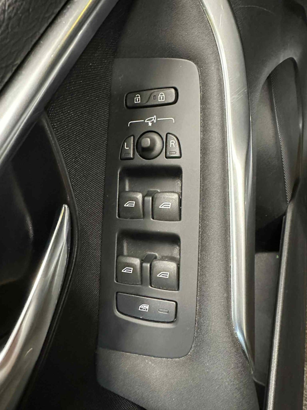 Billede af Volvo V40 2,0 D2 120 Momentum aut.